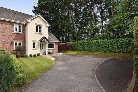 4 bedroom semi-detached house for sale, Bellingham Close, Knutsford, WA16