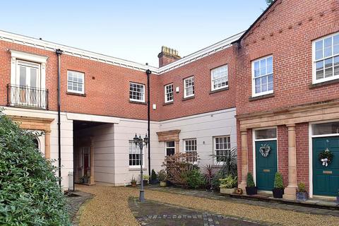 2 bedroom mews for sale, Chester Road, Tabley, WA16