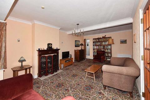 42 Boothfields, Knutsford, WA16 8JU