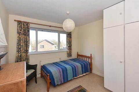 42 Boothfields, Knutsford, WA16 8JU