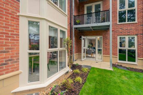 2 bedroom retirement property for sale, Northwich Road, Centennial Place, WA16