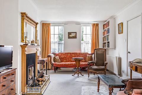 8 Heathfield Park, Midhurst, GU29 9HN