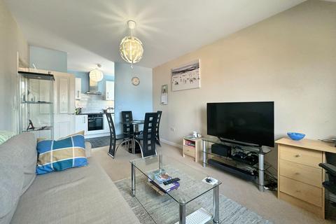 2 bedroom flat for sale, 11 Knights Walk, Caerphilly CF83