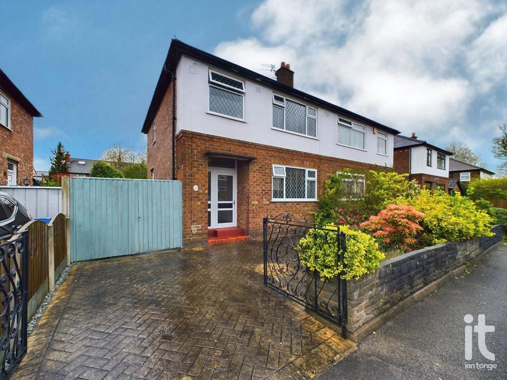 Delamere Road, Stockport, SK2 3 bed semidetached house for sale £285,000