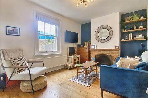 2, Mount Pleasant Cottages Mount Pleasant, Kings Worthy, Winchester, SO23 7QU