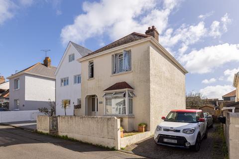 3 bedroom detached house for sale, St. Saviours Hill, St. Saviour, Jersey