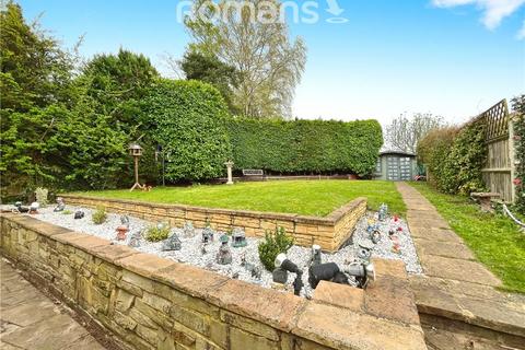 45 Appletree Way, Owlsmoor, Sandhurst, GU47 0UD