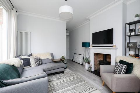 2 bedroom flat for sale, Lawrence Road , Ealing , W5