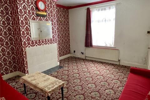 3 bedroom terraced house for sale, Thornville Place, Scout Hill, Dewsbury, WF13