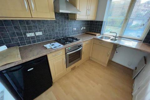 3 bedroom house to rent, Pellon Terrace, Bradford, West Yorkshire, UK, BD10