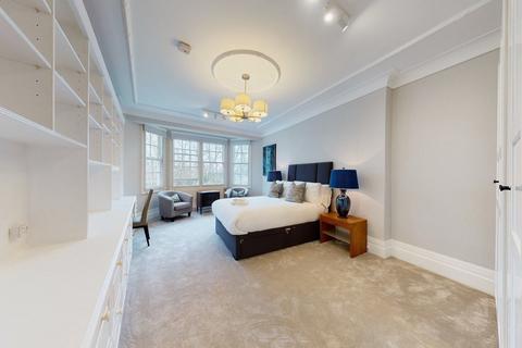 4 bedroom flat to rent, Park Road, St Johns Wood, NW8
