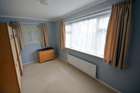 57 Lancaster Drive, Broadstone, BH18 9EH