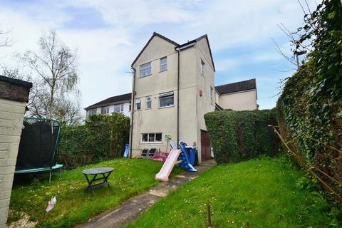 1a Alcester Road, Poole, BH12 2JN
