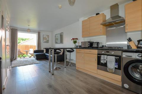 2 bedroom end of terrace house for sale, Campion Way, Bridgwater TA5