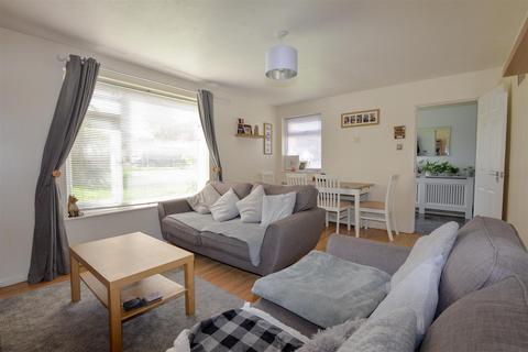 3 bedroom end of terrace house for sale, Old Mill Road, Woolavington Bridgwater TA7