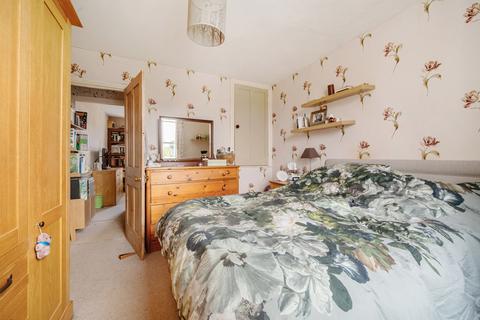 43 Puller Road, Barnet, EN5 4HG