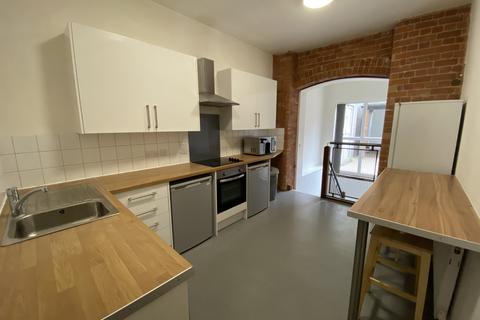 6 bedroom house to rent, Lower Brown Street, Leicester LE1