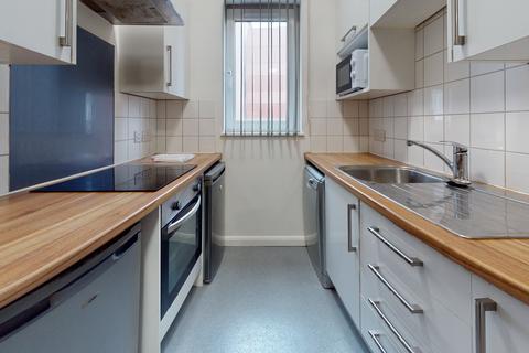 4 bedroom flat to rent, Leicester LE1