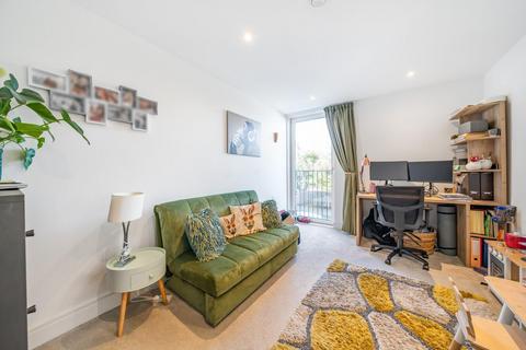 Apartment 1, 3 Gaumont Place, London, SW2 4FZ