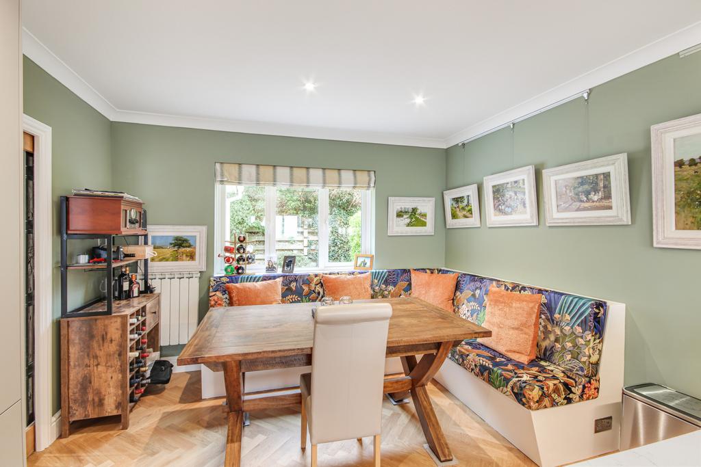 Breakfast Room