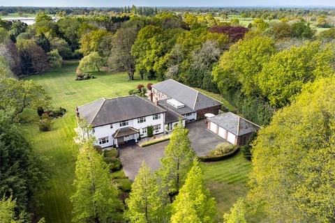 5 bedroom detached house for sale, Middlewich Road, Lower Peover, WA16