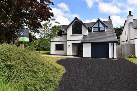 4 bedroom detached house for sale, Eaglesfield, Hartford, CW8