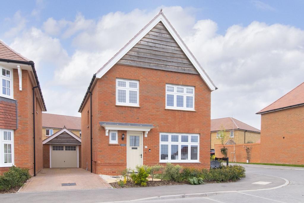 Ambrose Avenue, Herne Bay, CT6 3 bed detached house for sale £460,000