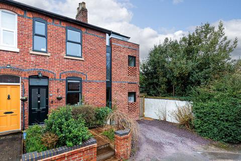 3 bedroom end of terrace house for sale, Church View, Knutsford, WA16