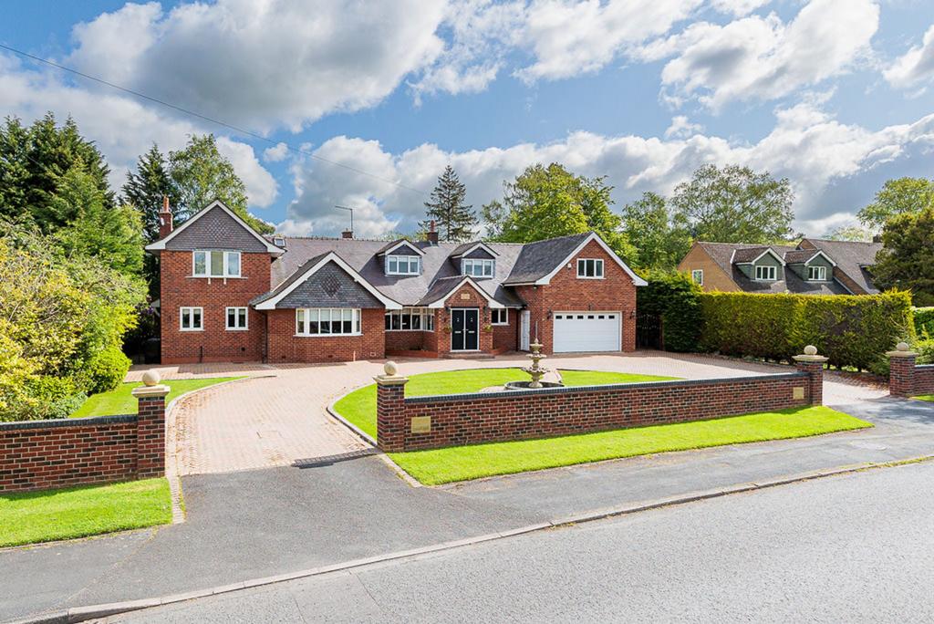 Anglesey Drive, Poynton, SK12 6 bed detached house for sale £1,250,000