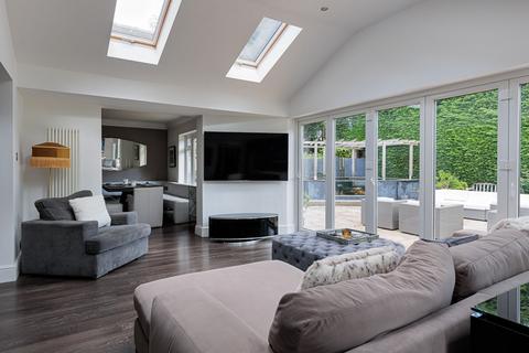 7 Anglesey Drive, Poynton, Stockport, SK12 1BT