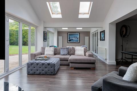 7 Anglesey Drive, Poynton, Stockport, SK12 1BT