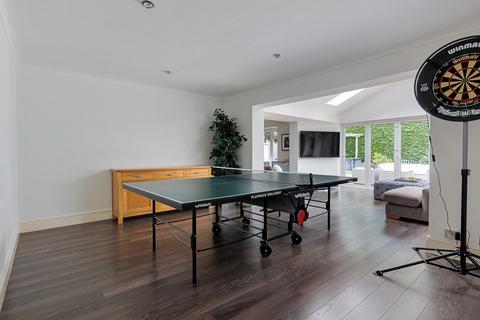 7 Anglesey Drive, Poynton, Stockport, SK12 1BT