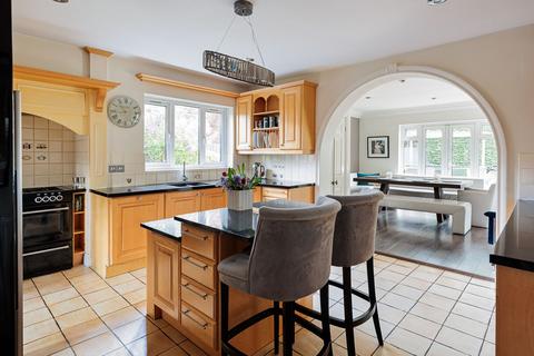 7 Anglesey Drive, Poynton, Stockport, SK12 1BT