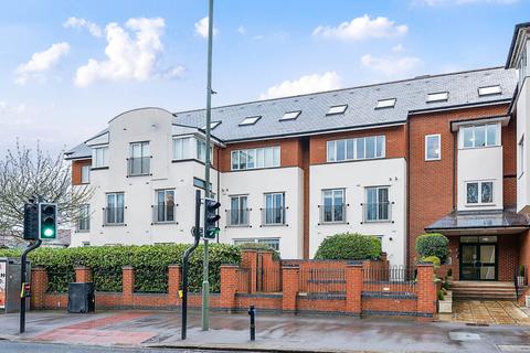 Walton on Thames - 2 bedroom apartment for sale