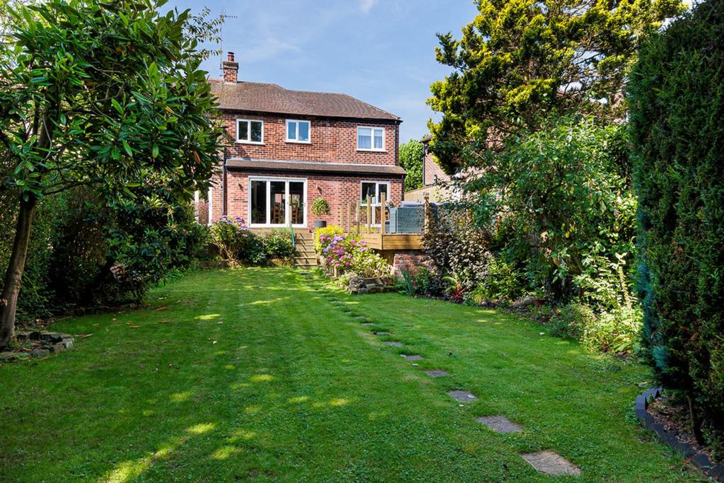 The Circuit, Alderley Edge, SK9 4 bed semidetached house for sale £550,000