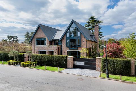Seven Steps, 4 Fletsand Road, Wilmslow, SK9 2AB