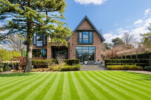 Seven Steps, 4 Fletsand Road, Wilmslow, SK9 2AB