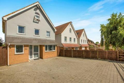 6 bedroom detached house for sale, Imperial Avenue, Mayland, CM3