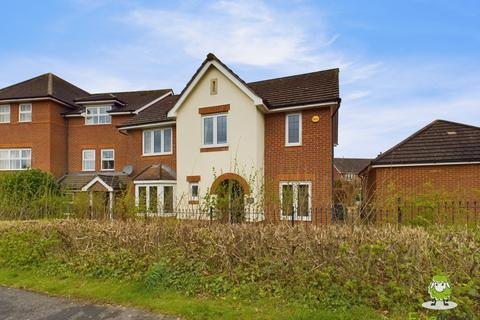 4 Blunt Road, Beggarwood, Basingstoke, RG22 4SS