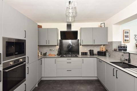 19 Boothfields, Knutsford, WA16 8JU