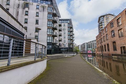 2 bedroom flat to rent, The Atrium , Waterfront Plaza, London Road, City Centre