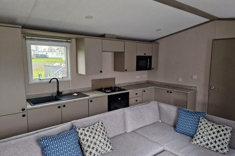 2 bedroom static caravan for sale, Campsie Glen Holiday Park