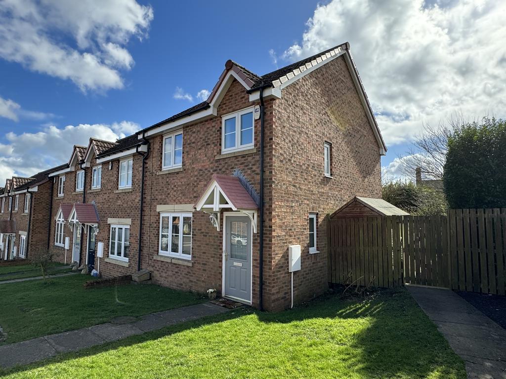 Shilbottle, Alnwick NE66 3 bed end of terrace house for sale £190,000