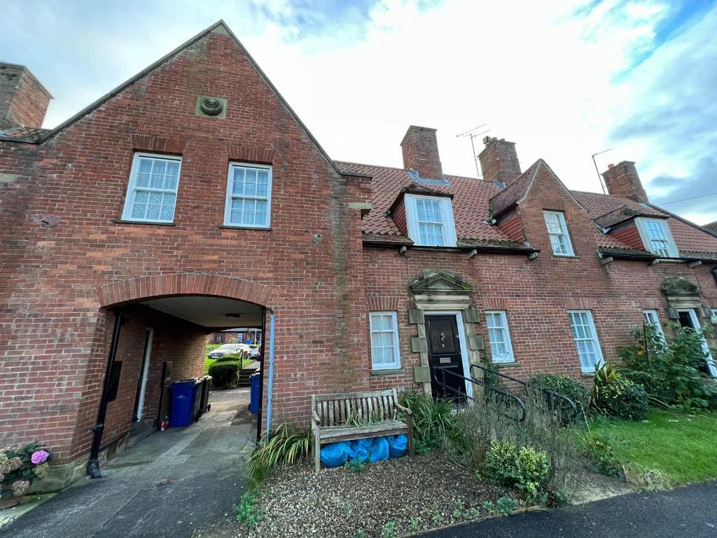 Alnwick NE66 3 bed terraced house for sale £170,000