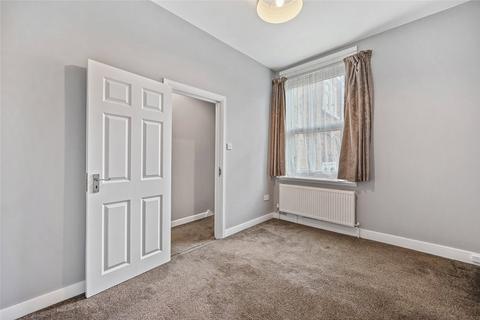 2 bedroom apartment to rent, Percy Road, London, W12