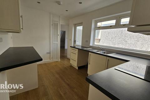 5 Crawshay Road, Tonypandy, CF40 1TD