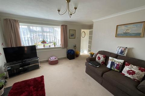 2 bedroom semi-detached house for sale, Barn Close, Seaford, East Sussex