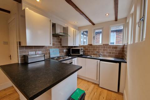 1 bedroom flat to rent, Wergs Road, Tettenhall WV6