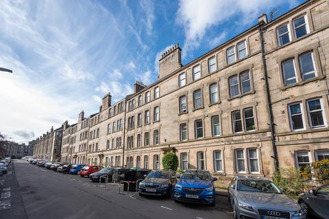 2 bedroom flat to rent, 12 Dean Park Street, Edinburgh