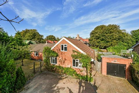 6 bedroom detached house for sale, Canterbury Road, Etchinghill, Folkestone, Kent, CT18